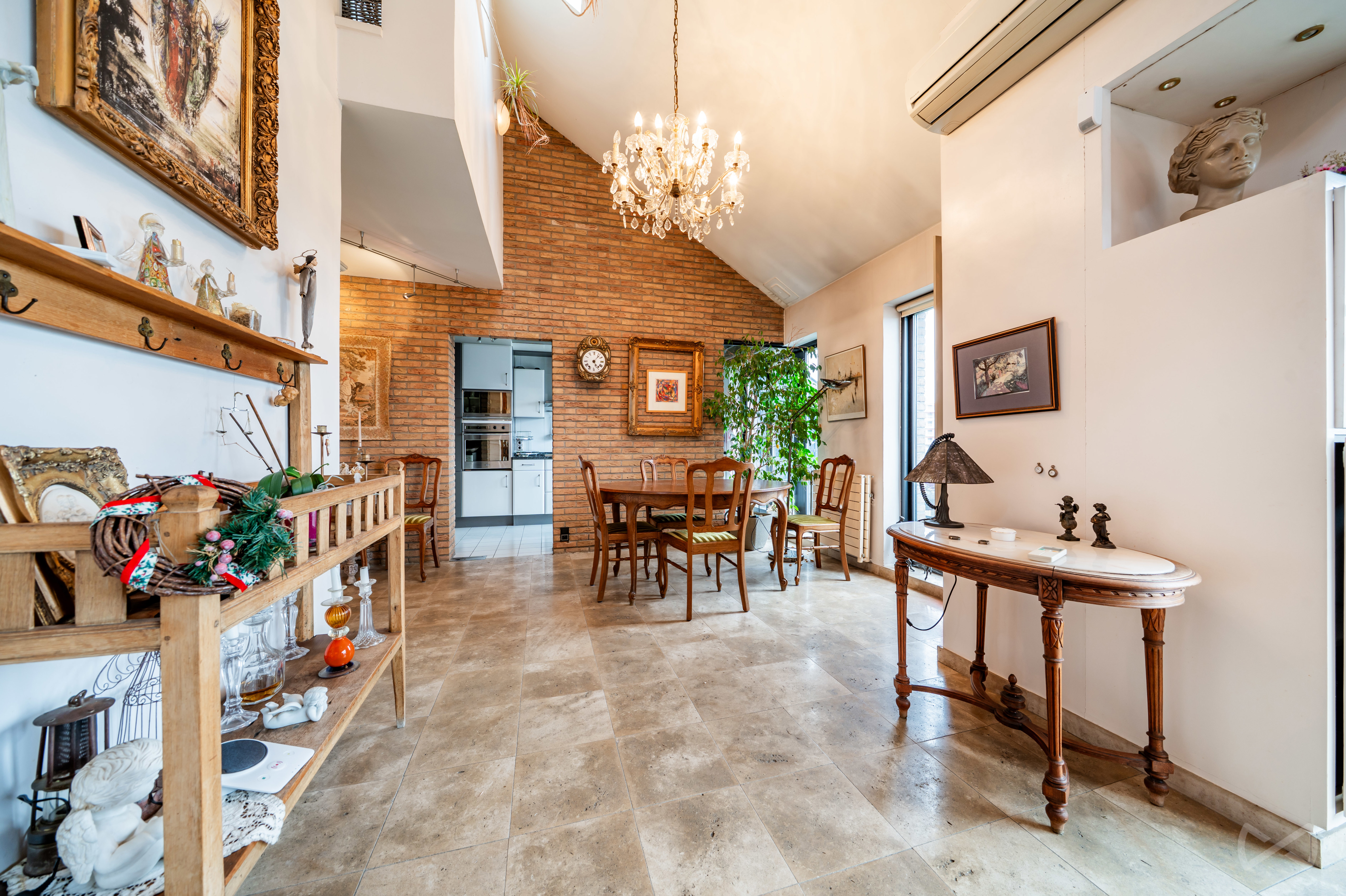 Picture 1 of 4 for Penthouse with three bedrooms in La Louvière