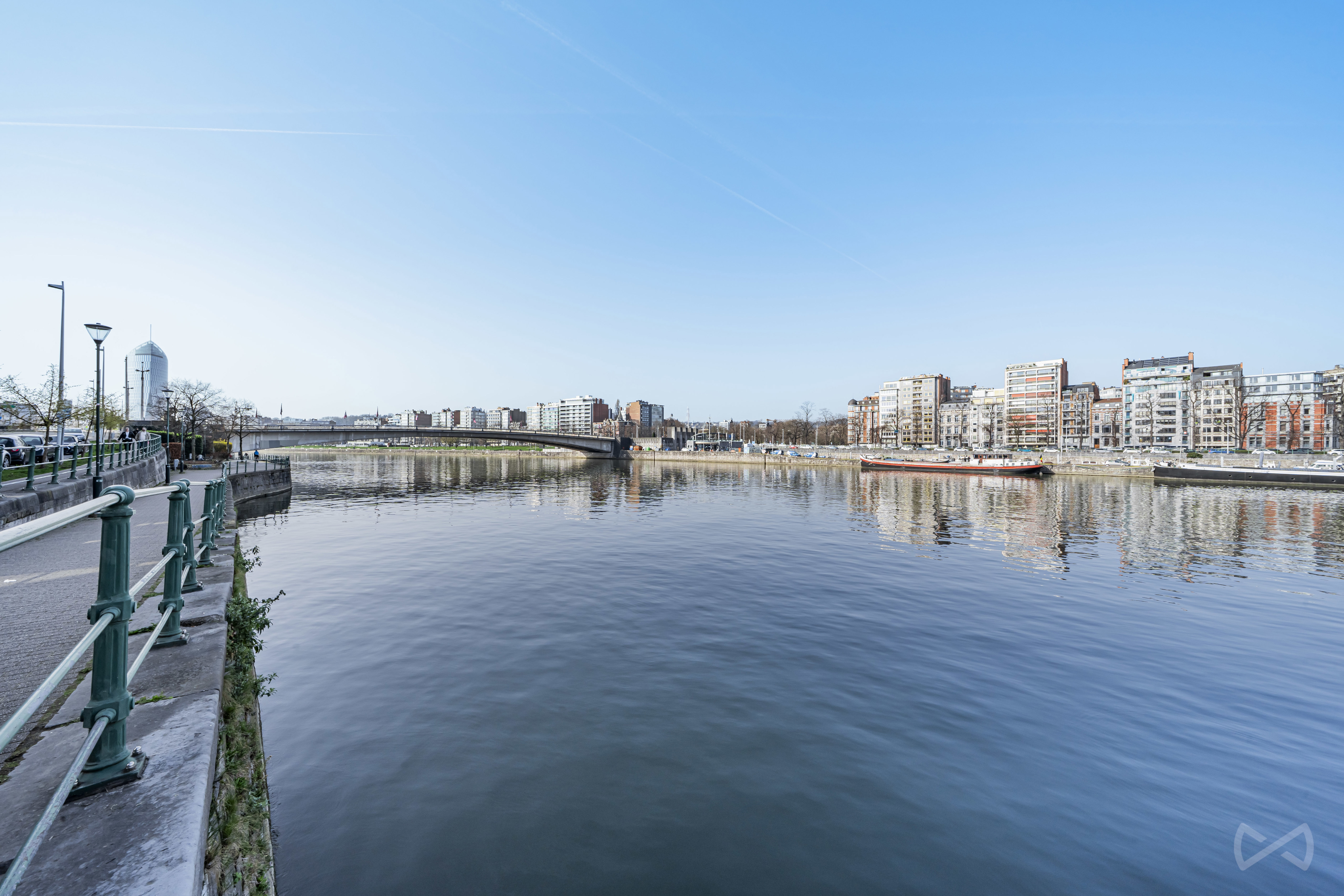 Foto 2 van 4 van Kantoor in Liège