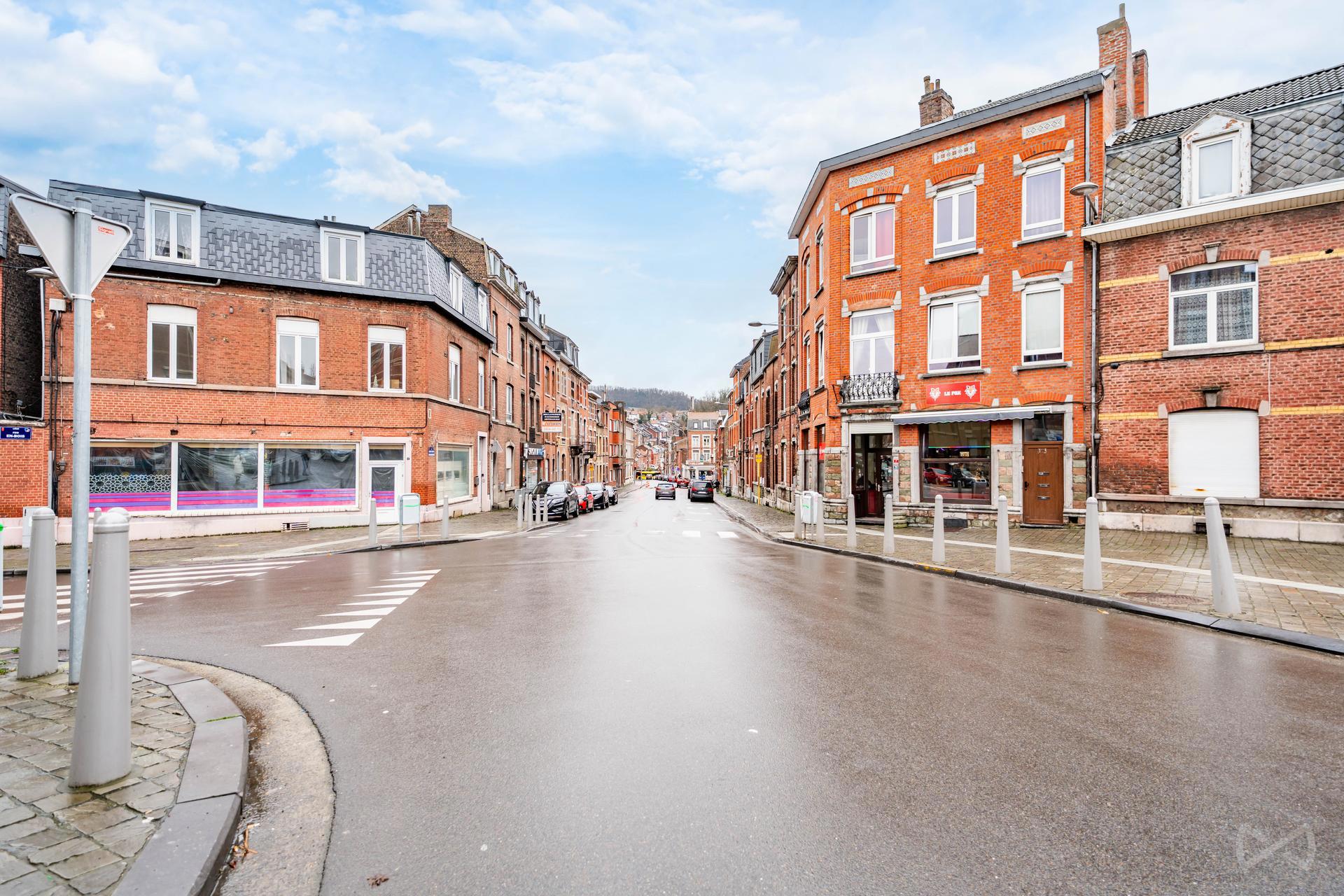 Photo 2 sur 4 pour Immeuble à appartements de trois chambres à Liège