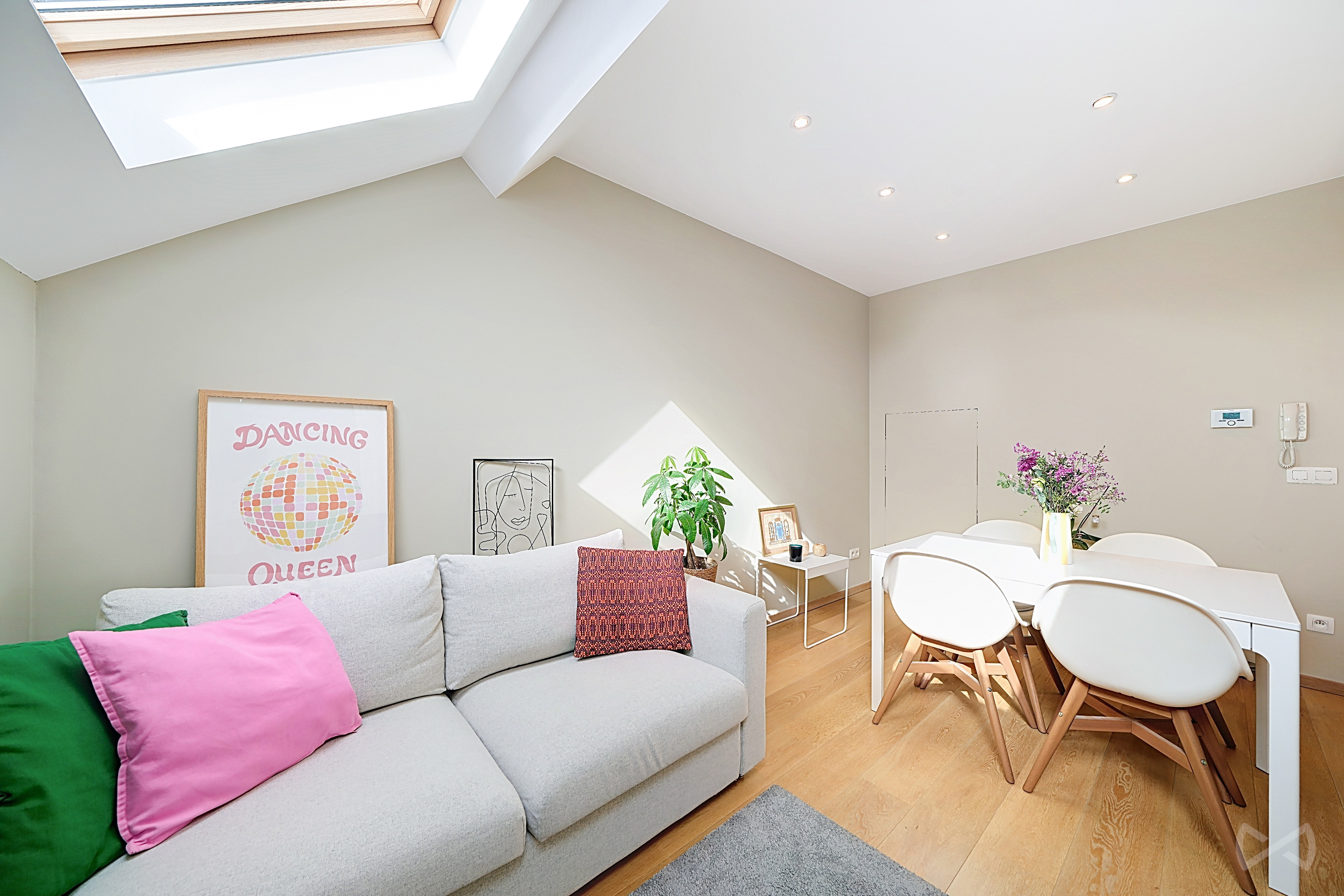 Picture 2 of 4 for Duplex with two bedrooms in Ixelles