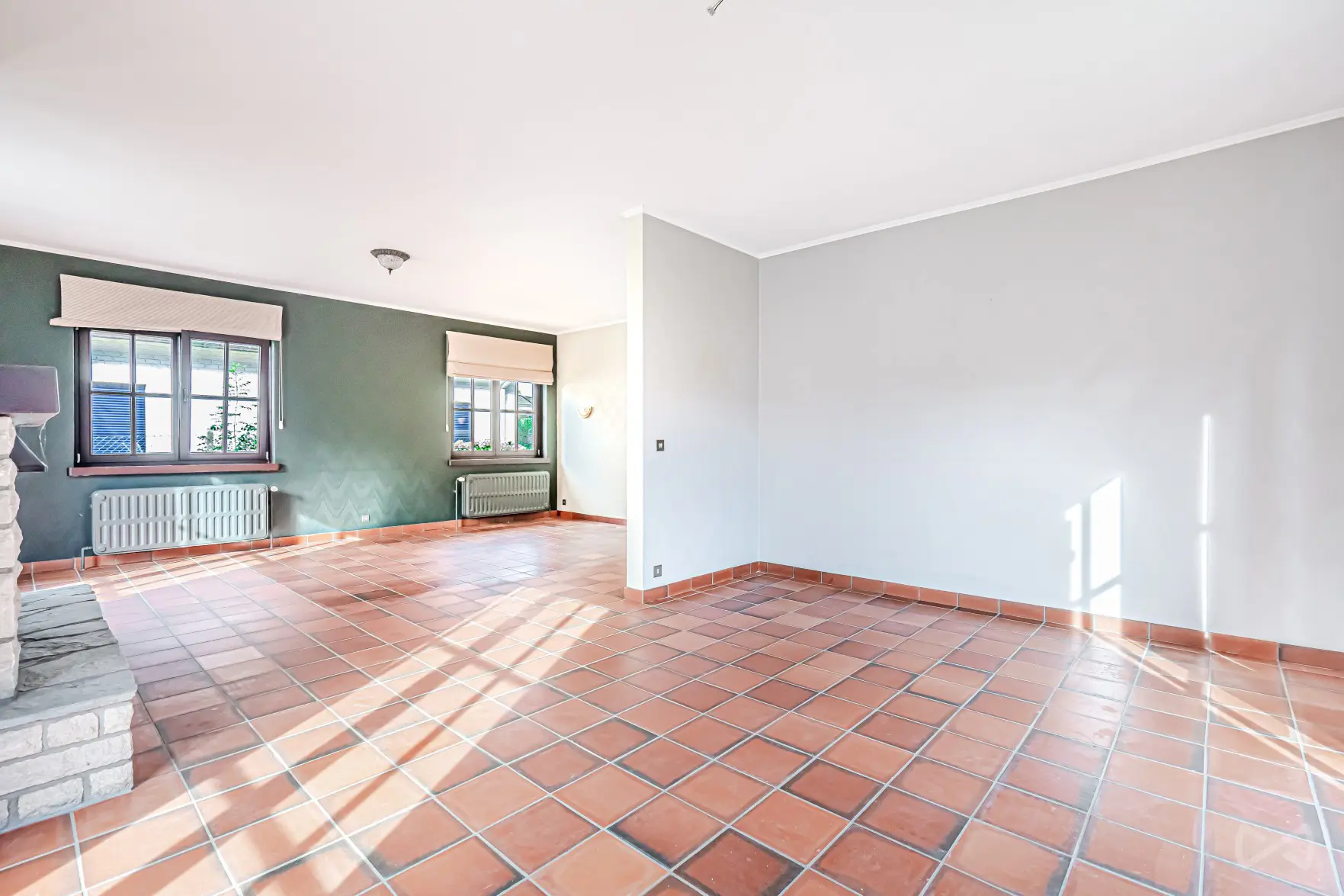 Picture 4 of 4 for House with four bedrooms in Waterloo