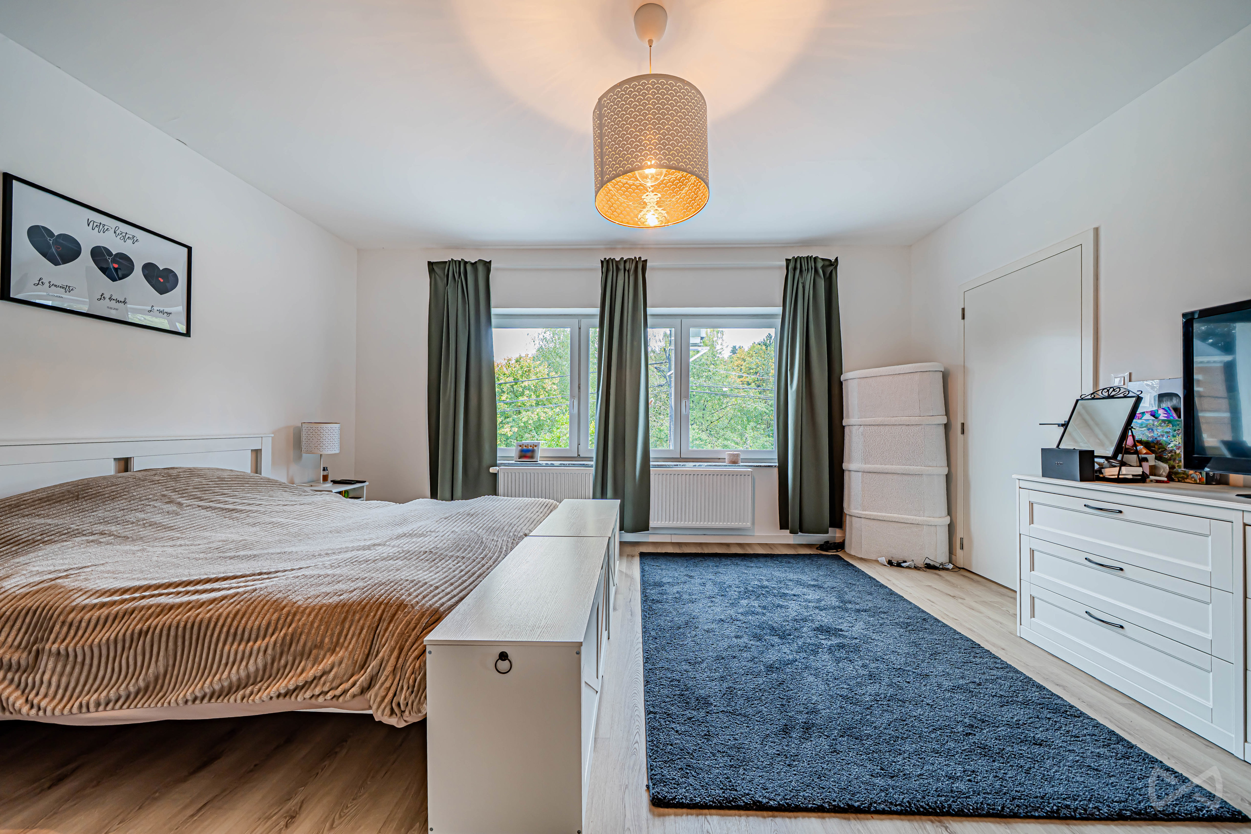 Picture 2 of 4 for House with five bedrooms in Lens-saint-servais