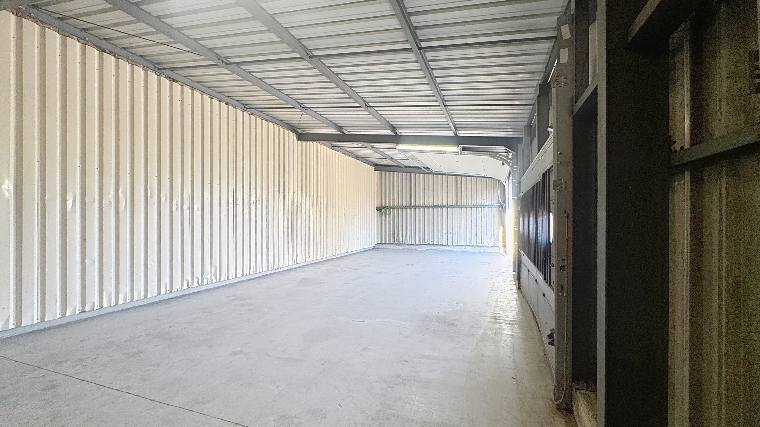 Picture 1 of 4 for Warehouse in Arlon