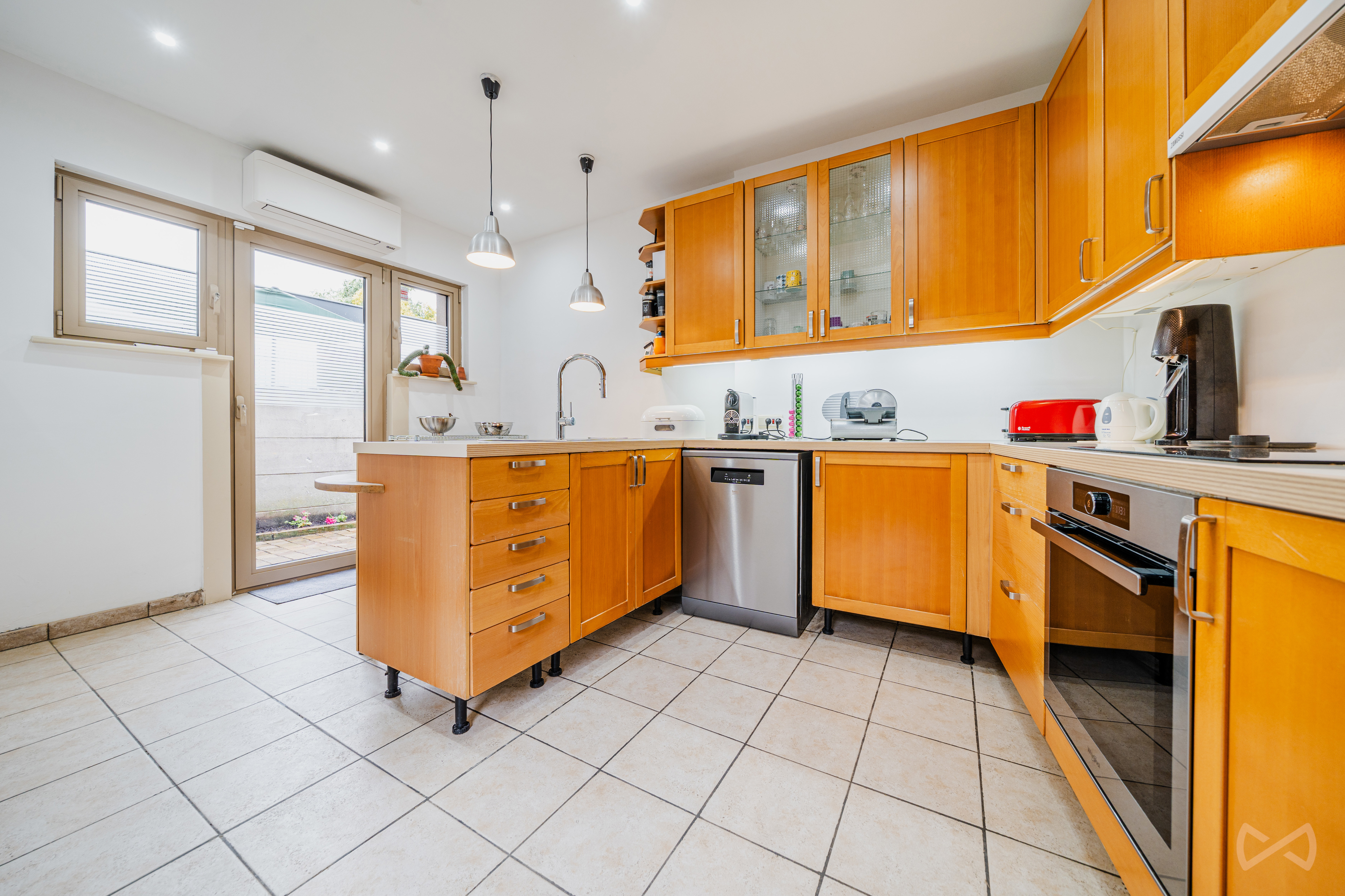 Photo 3 sur 4 pour Maison de quatre chambres à Jette