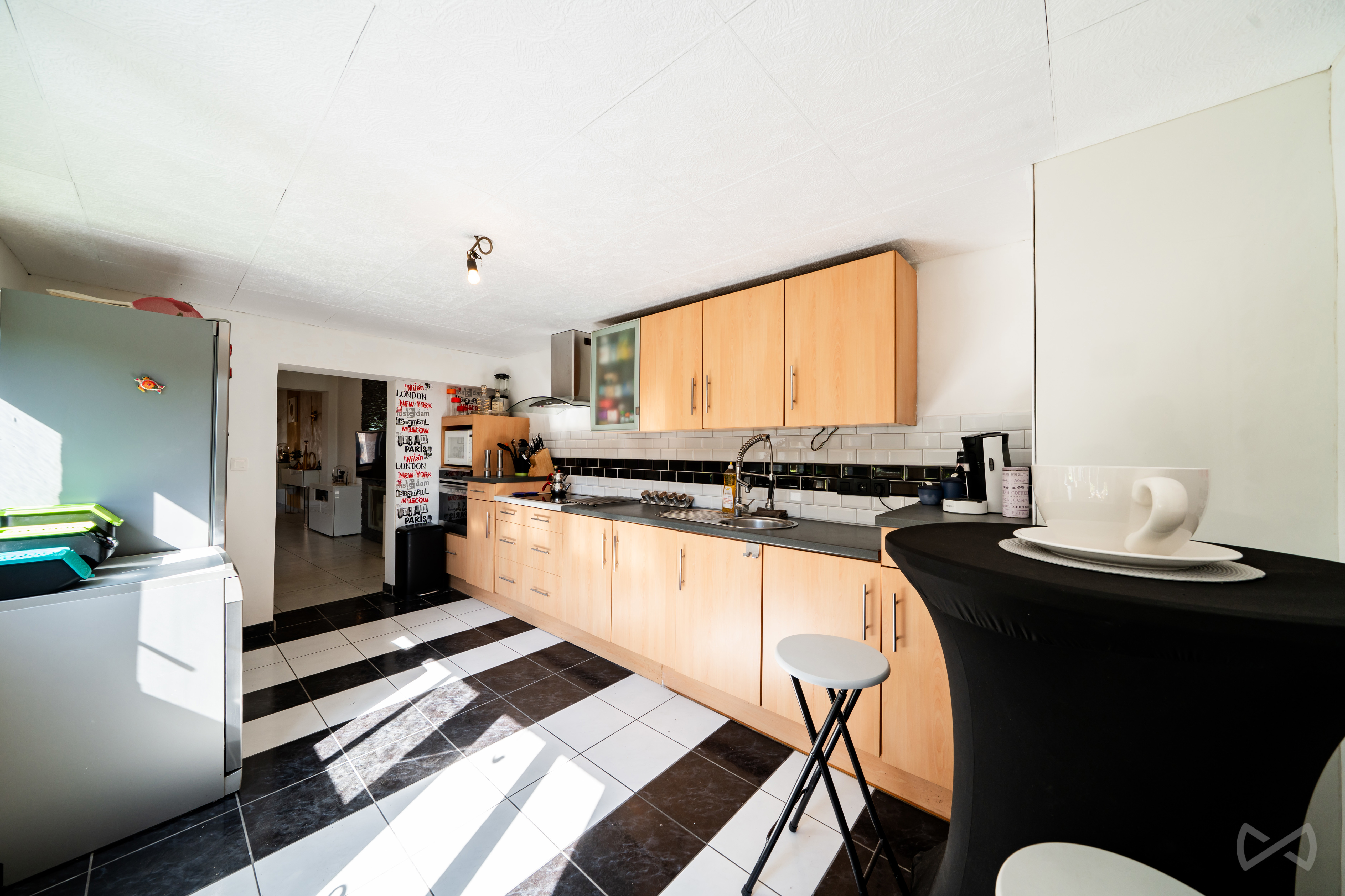 Photo 1 sur 4 pour Maison de quatre chambres à Lodelinsart