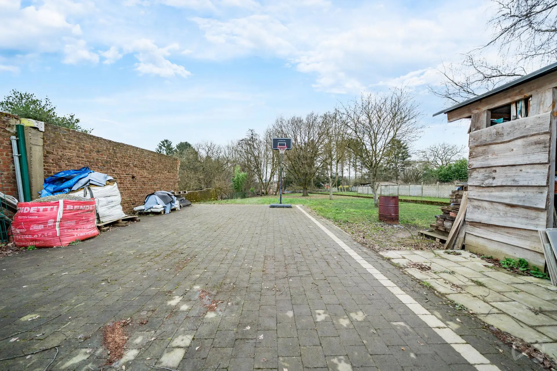 Foto 4 van 4 van Huis met drie slaapkamers in Roux