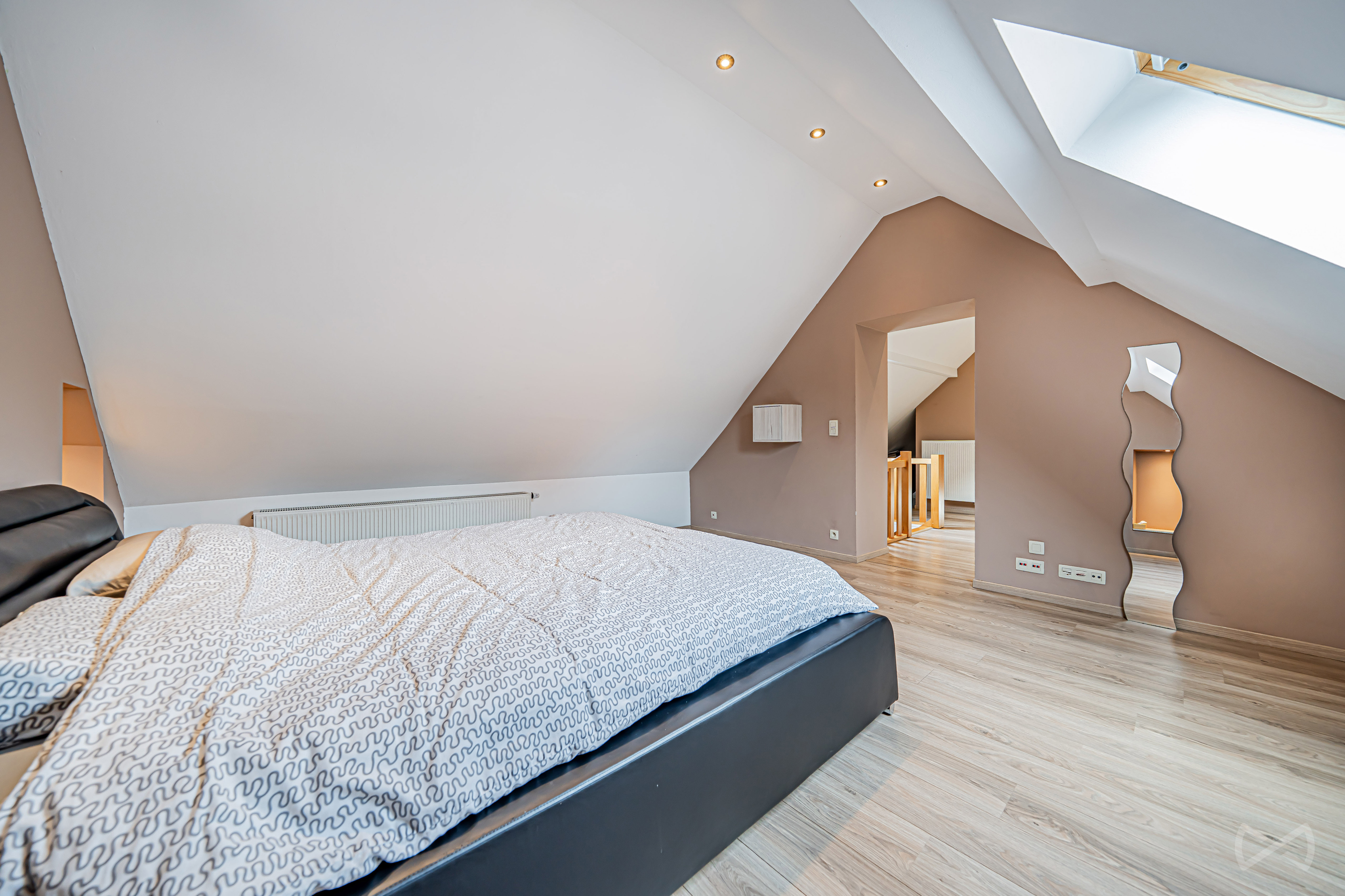 Picture 2 of 4 for Charming house with three bedrooms in Trooz