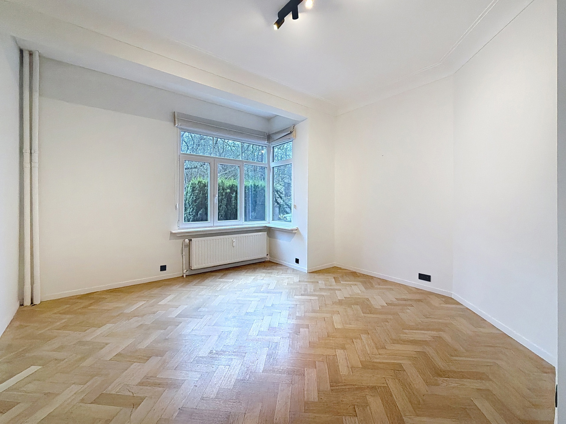 Foto 2 van 4 van Gelijkvloerse verdieping met één slaapkamer in Ixelles