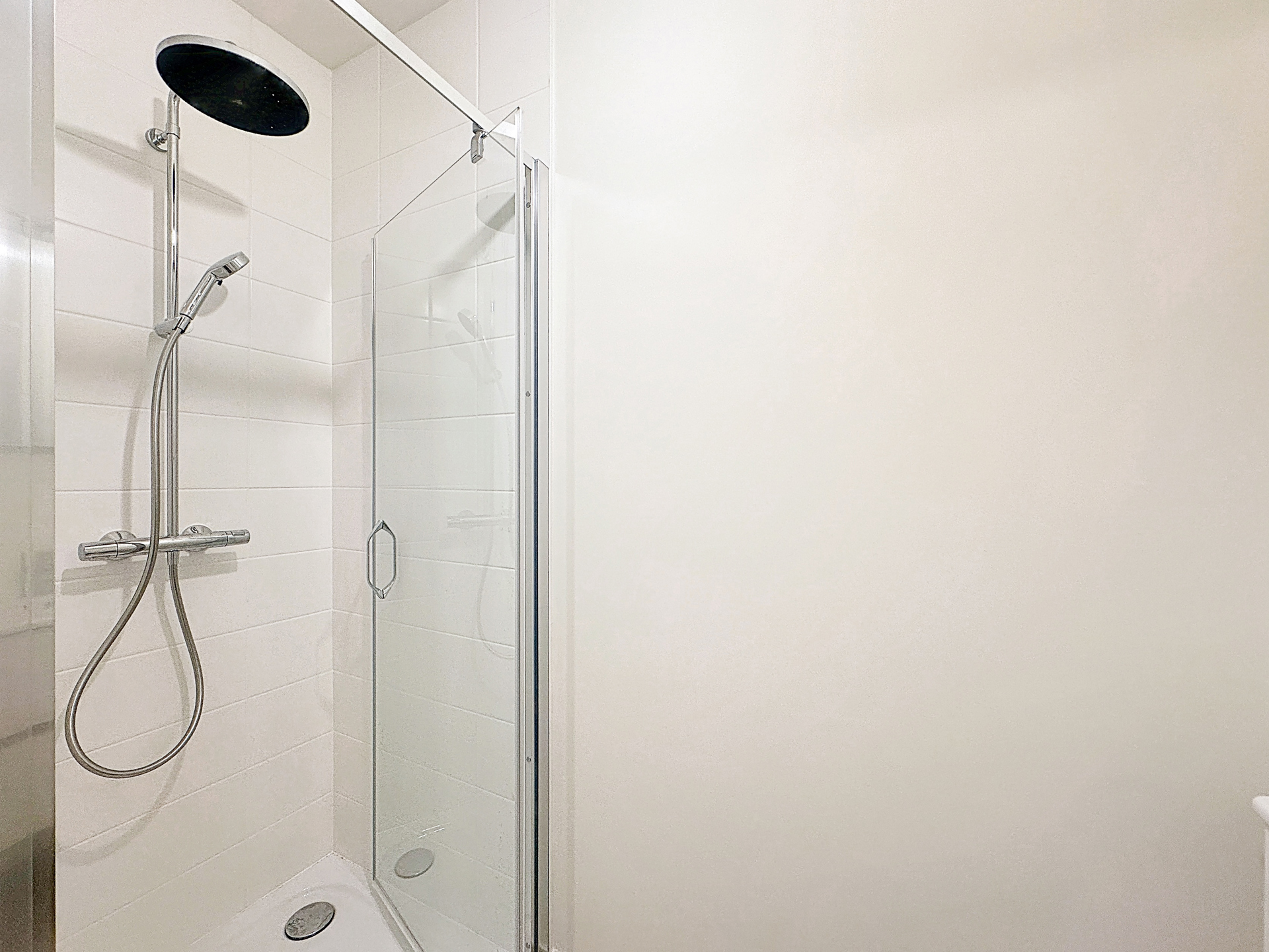 Picture 1 of 3 for Penthouse with three bedrooms in Evere