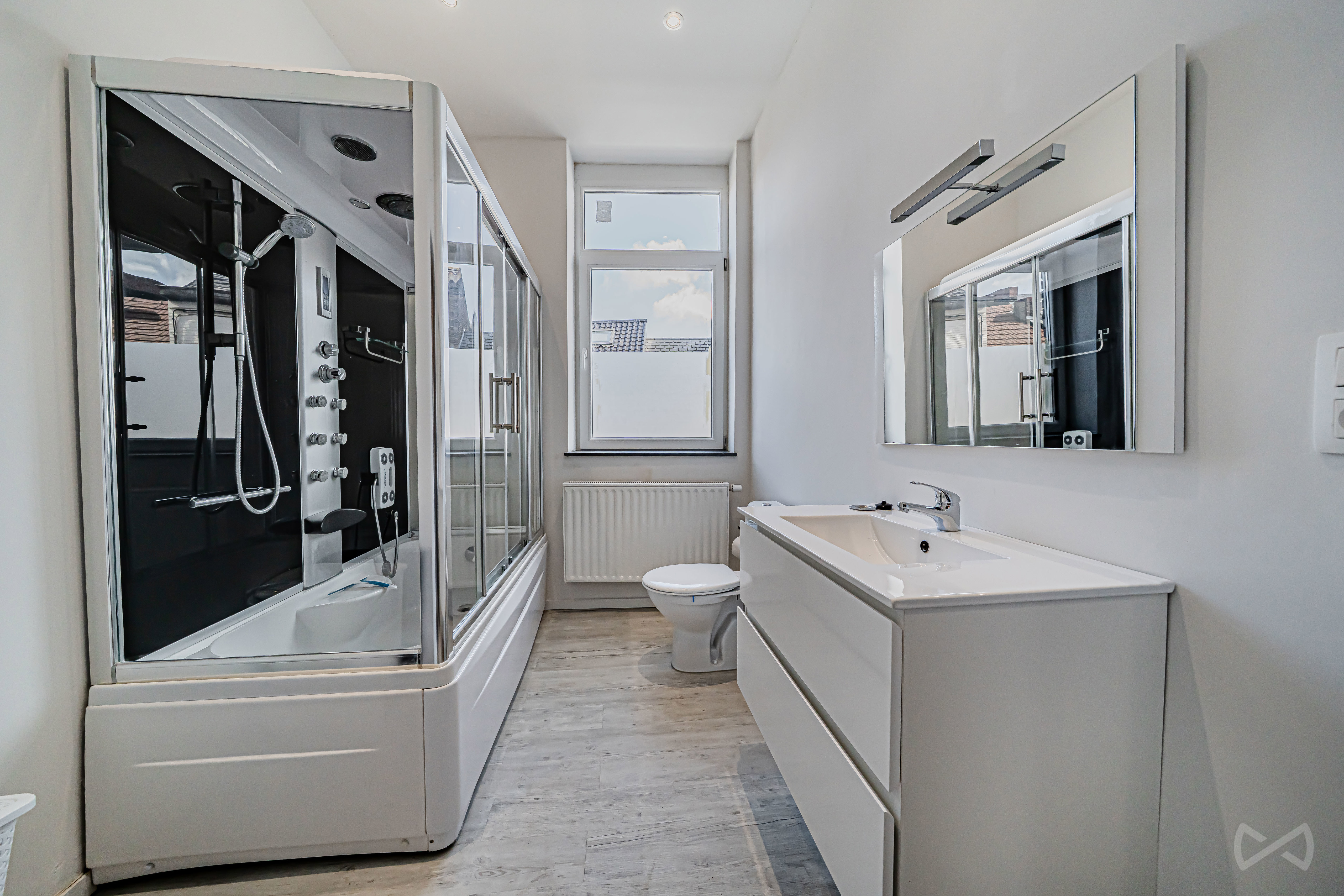 Picture 2 of 4 for House with four bedrooms in Châtelet