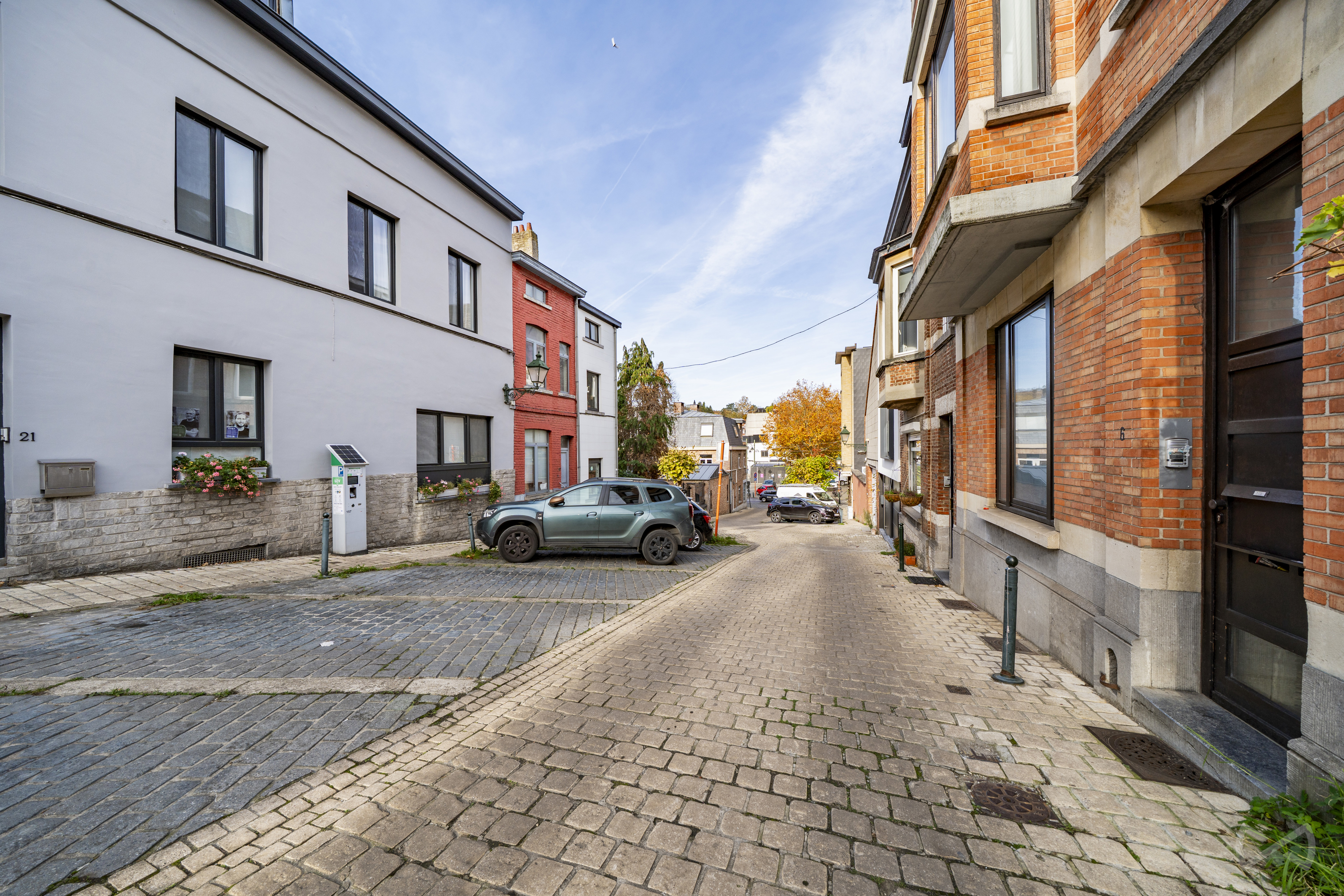 Picture 2 of 4 for House with five bedrooms in Uccle