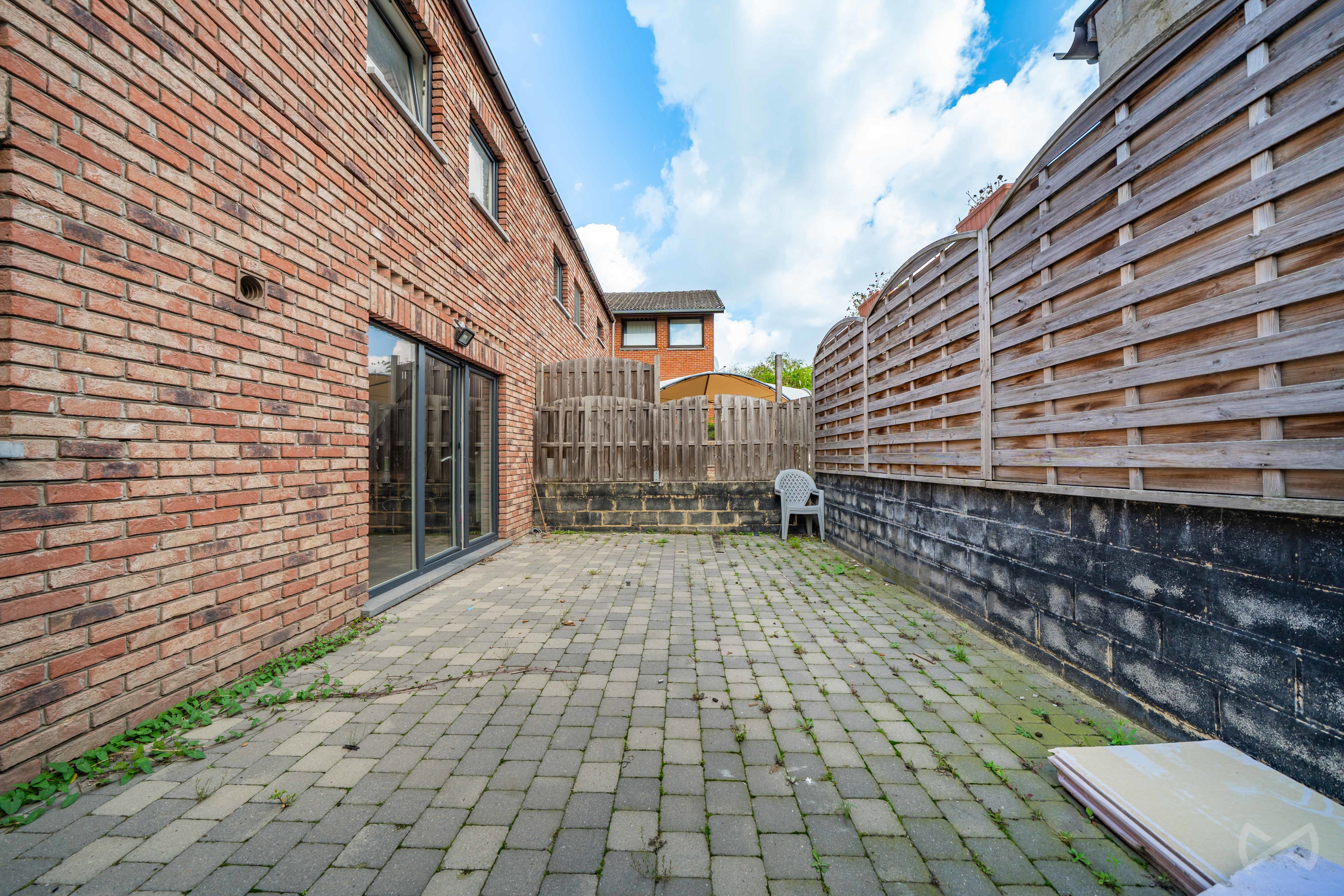 Picture 3 of 4 for House with three bedrooms in Châtelet