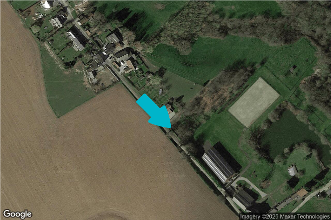 Picture 2 of 3 for Building ground in Nivelles