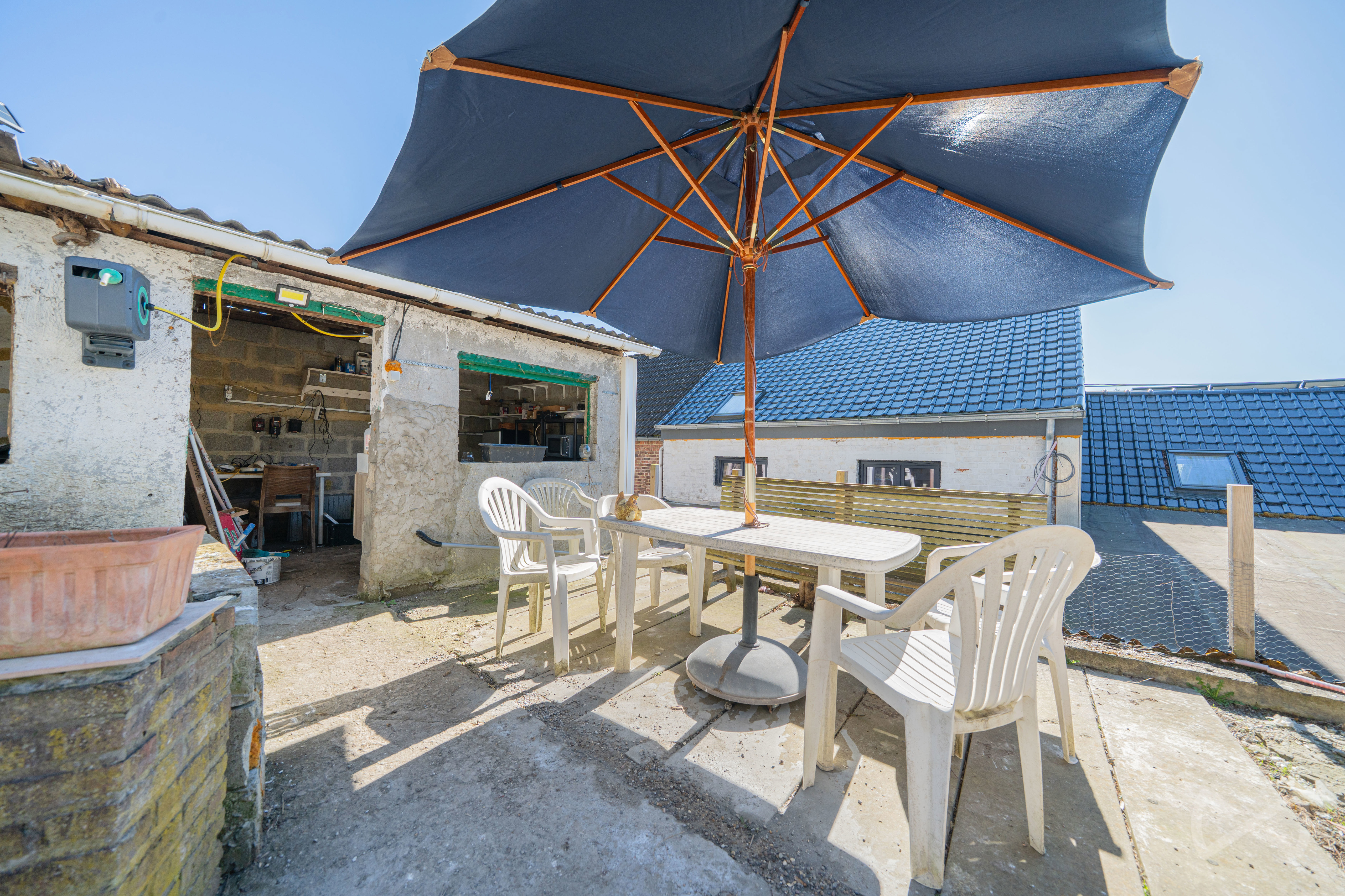 Photo 3 sur 4 pour Maison de trois chambres à Avennes