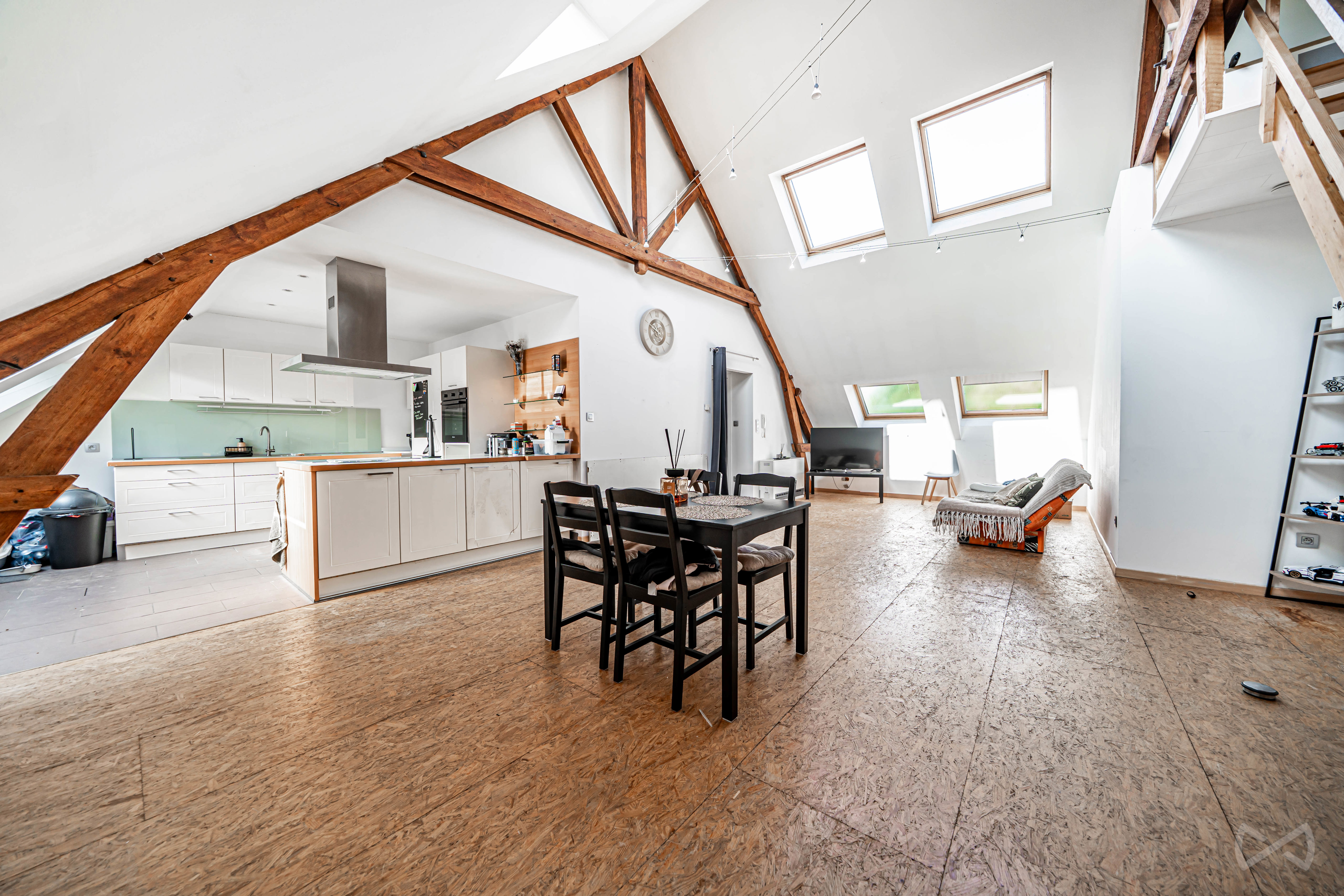 Picture 4 of 4 for Apartment block with four bedrooms in Ellignies-sainte-anne