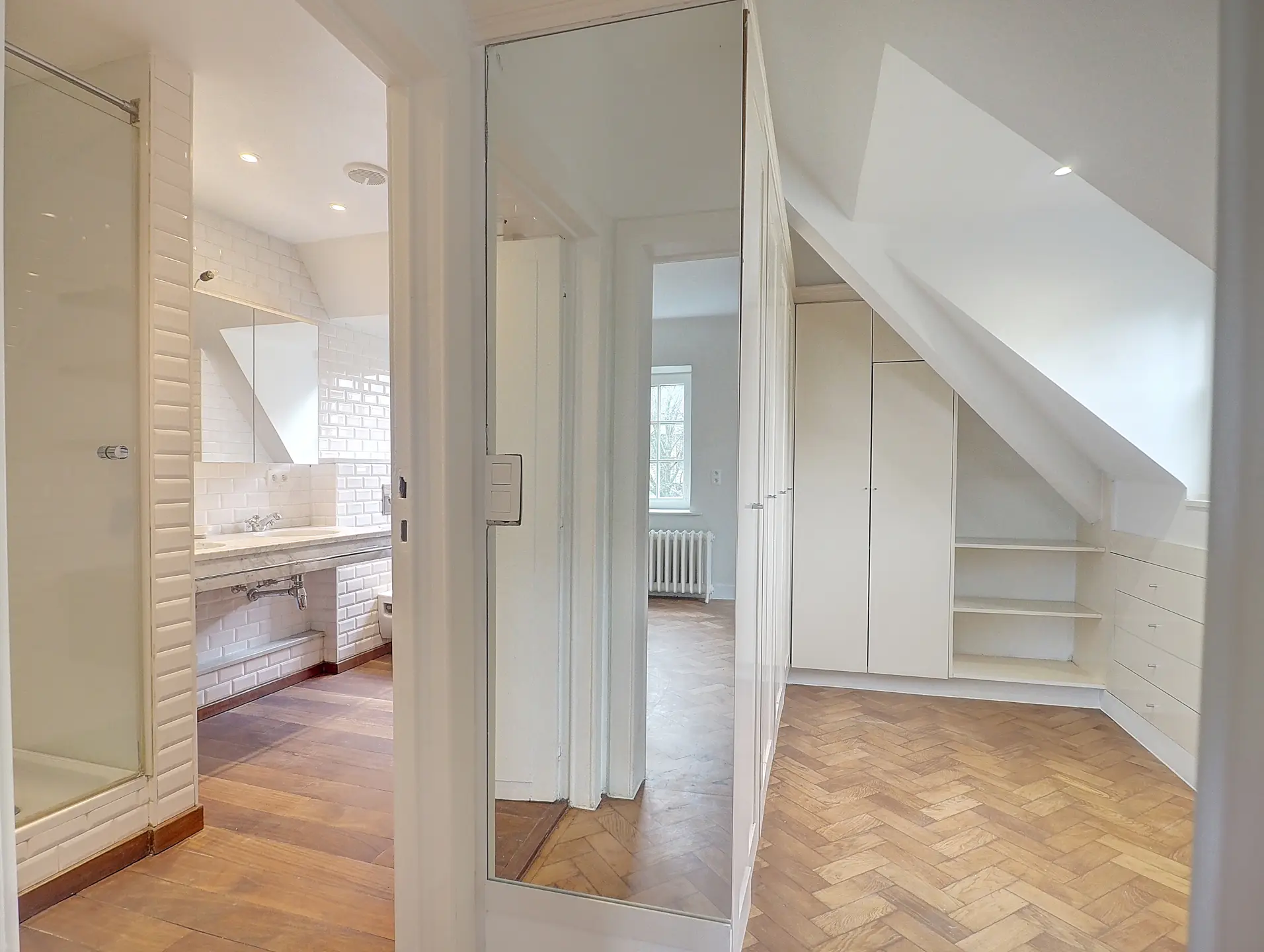 Picture 3 of 4 for Villa with four bedrooms in Uccle