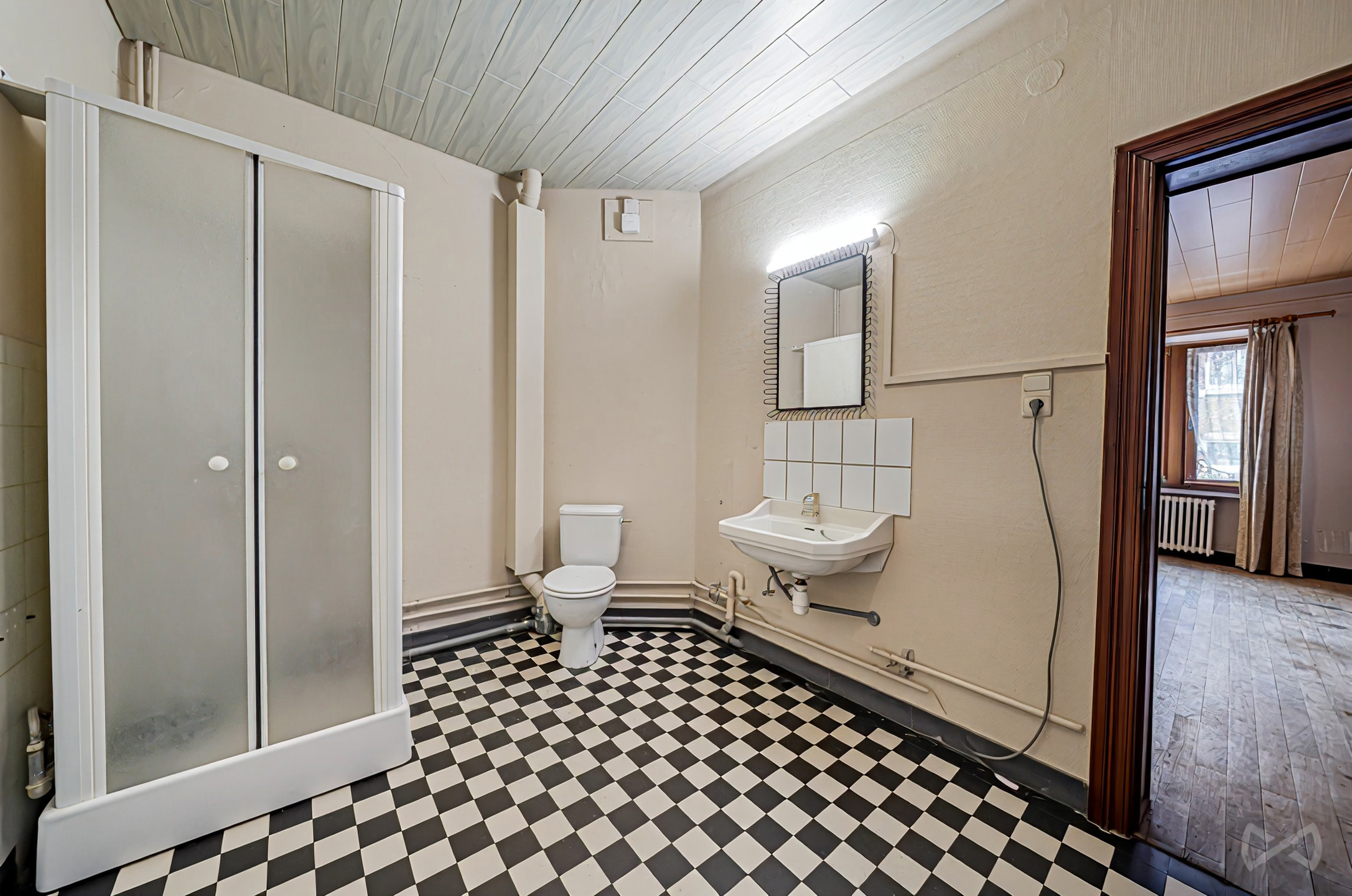 Picture 3 of 4 for Apartment block with eight bedrooms in Arlon