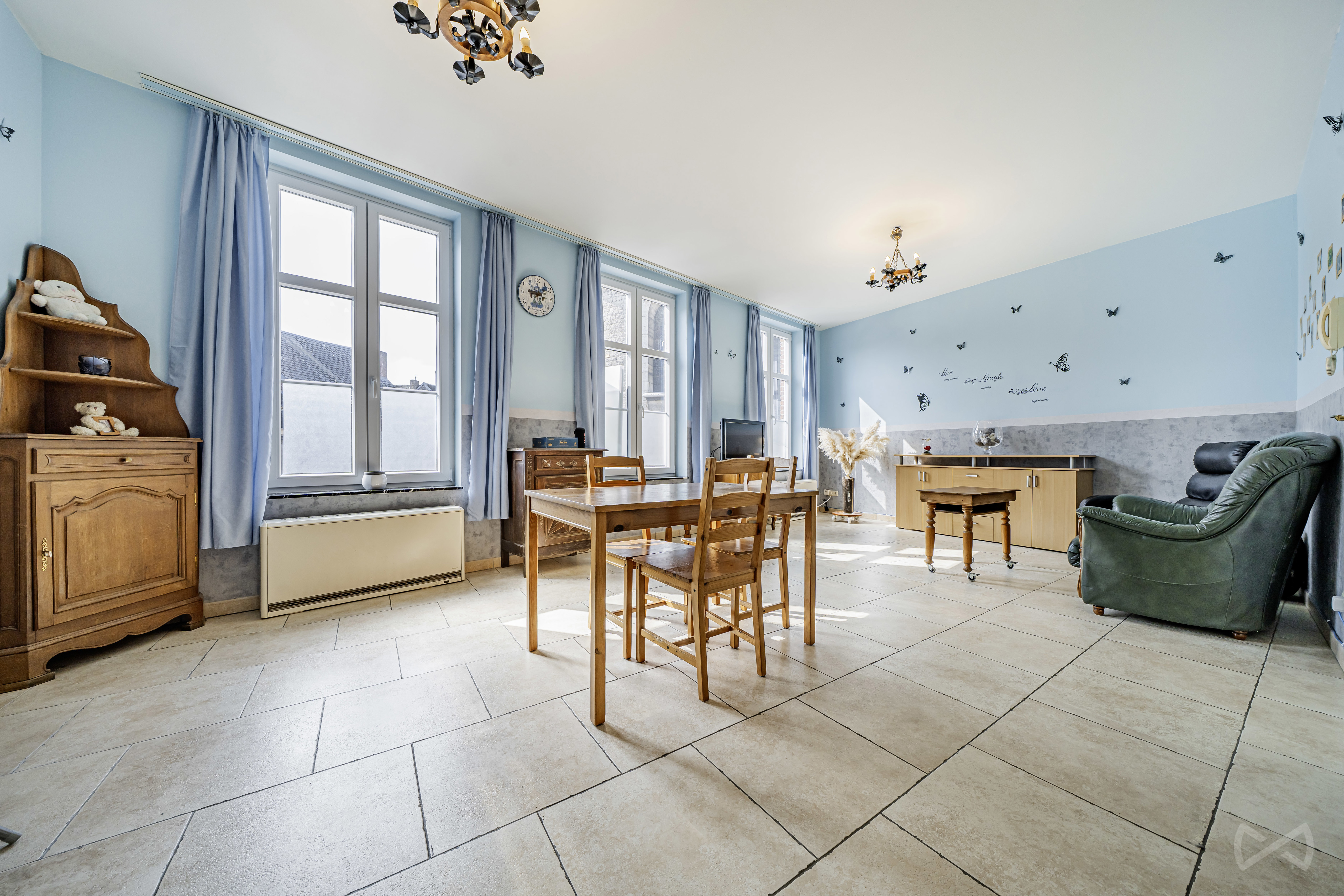 Picture 4 of 4 for Apartment block with five bedrooms in Florennes