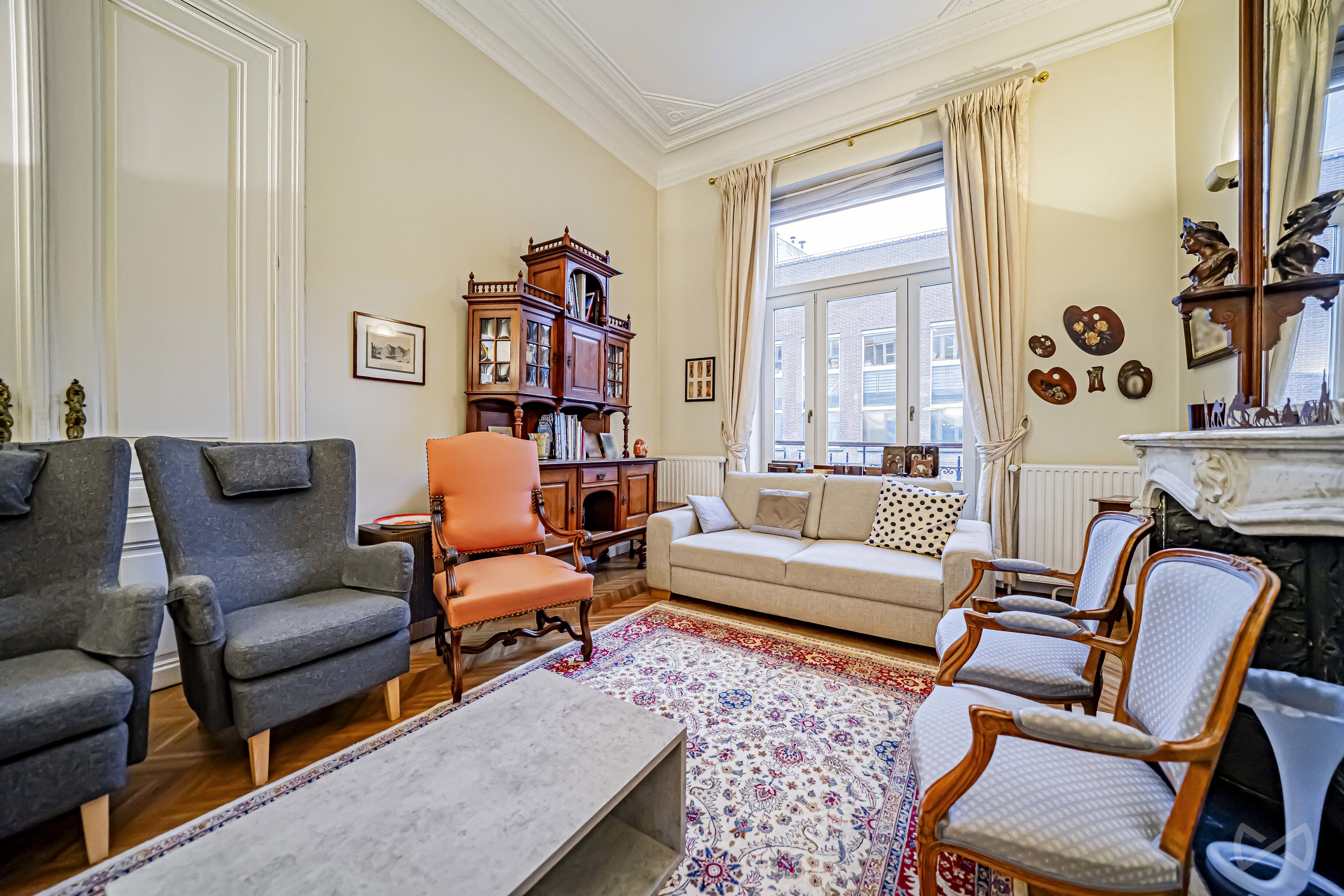 Picture 3 of 3 for Maison de maitre with five bedrooms in Schaerbeek