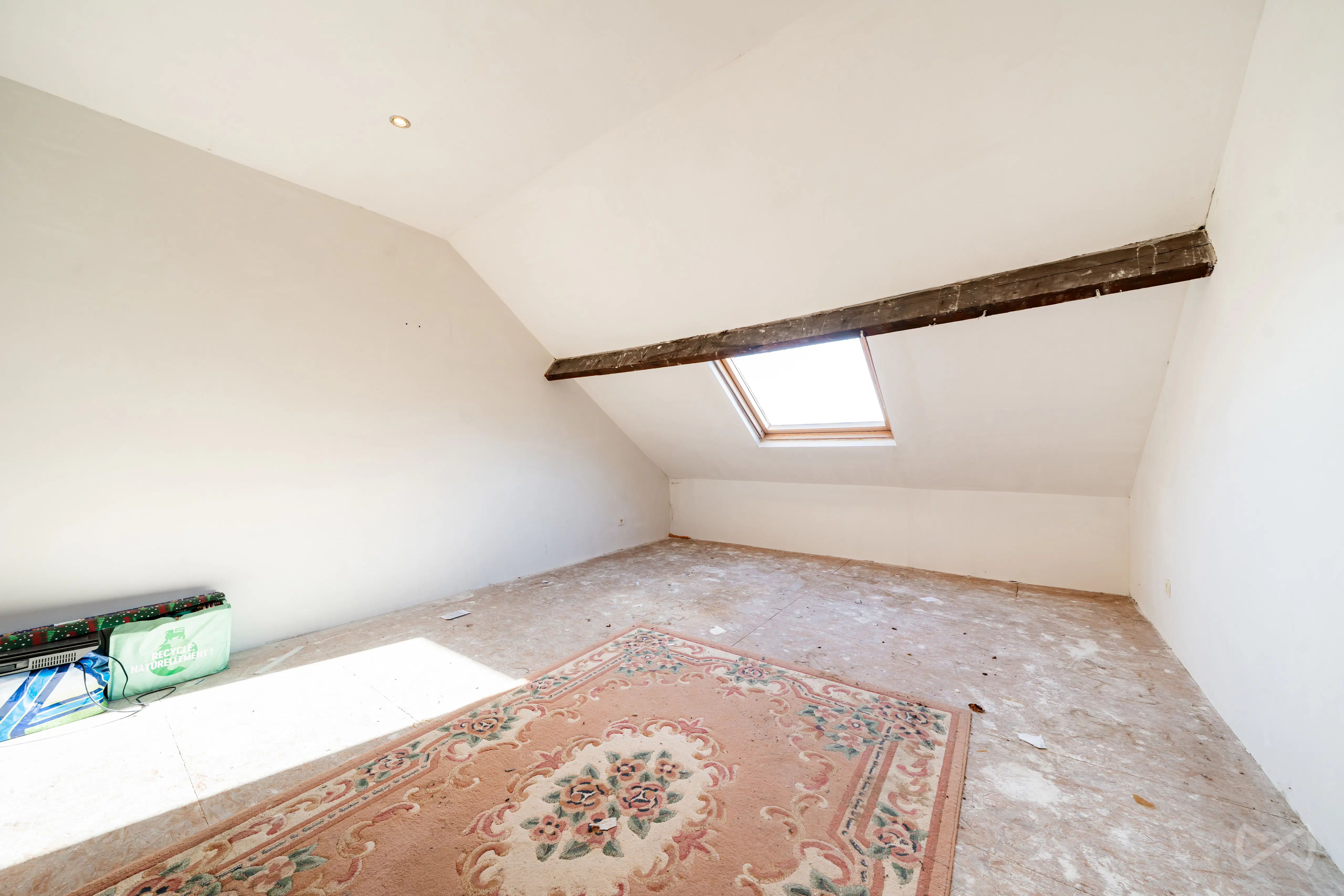 Foto 3 van 4 van Huis met vier slaapkamers in La Louvière