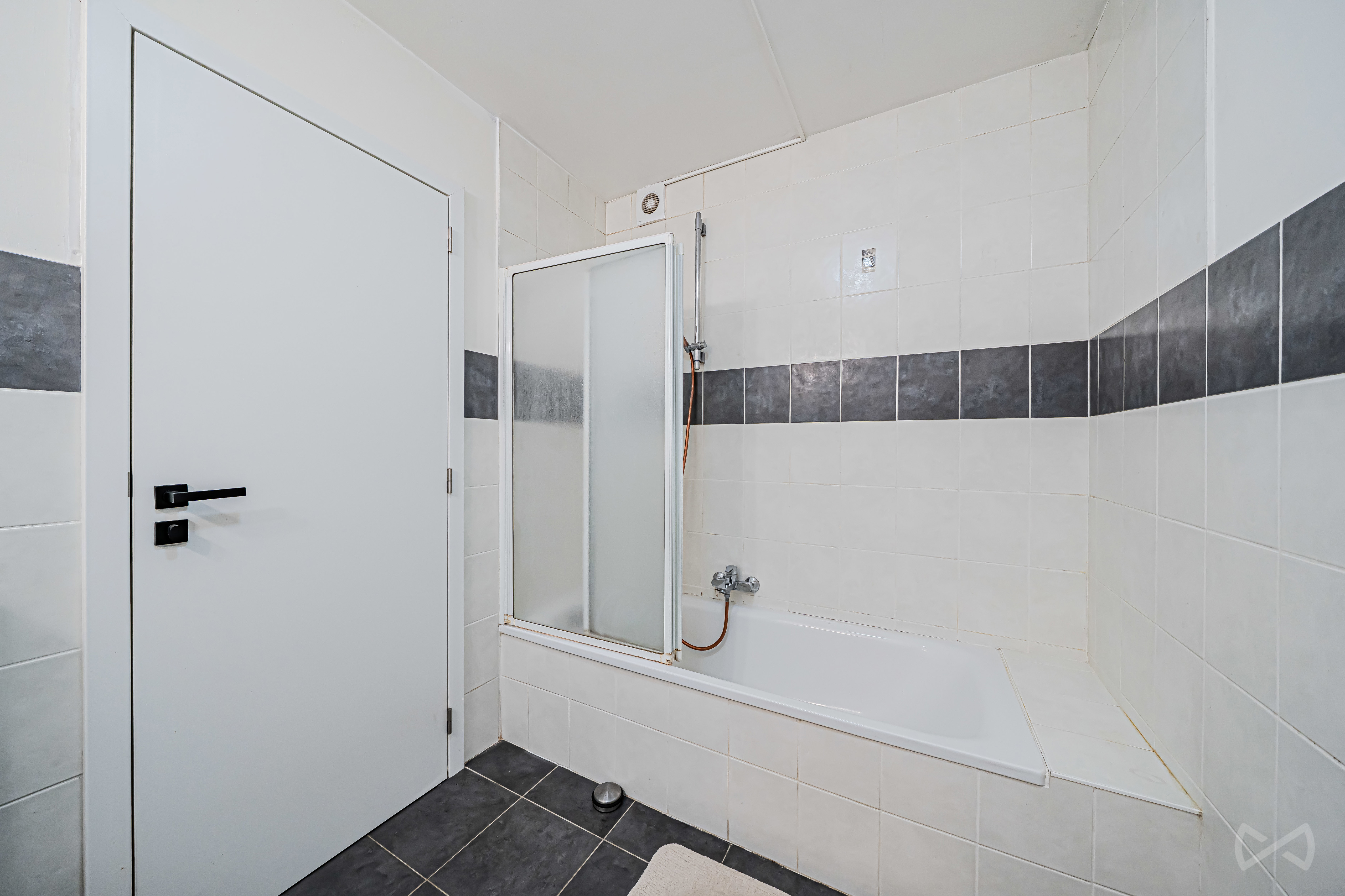 Picture 1 of 4 for Flat with two bedrooms in Ciney